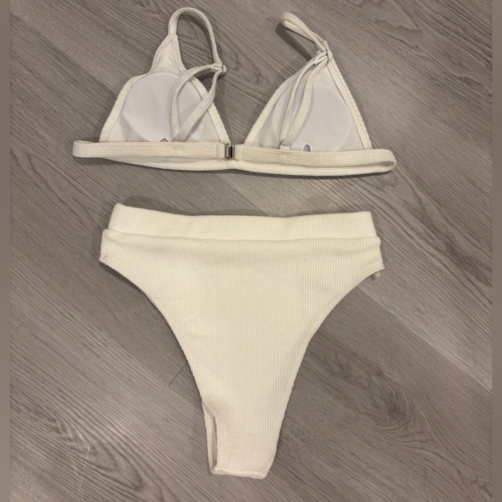 Shein White Ribbed Triangle Bikini Set - Picture 2 of 2